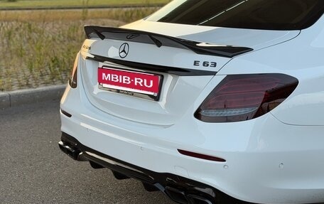 Mercedes-Benz E-Класс AMG, 2018 год, 4 300 000 рублей, 10 фотография