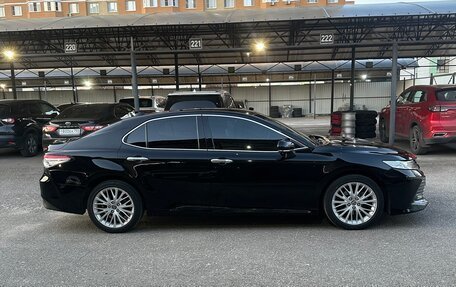 Toyota Camry, 2019 год, 2 800 000 рублей, 3 фотография