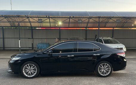 Toyota Camry, 2019 год, 2 800 000 рублей, 7 фотография