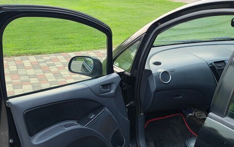 Mitsubishi Colt VI рестайлинг, 2003 год, 315 000 рублей, 10 фотография