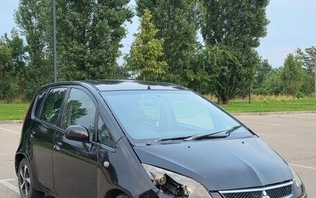 Mitsubishi Colt VI рестайлинг, 2003 год, 315 000 рублей, 6 фотография