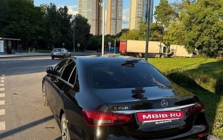 Mercedes-Benz E-Класс, 2021 год, 2 790 000 рублей, 4 фотография