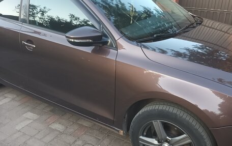 Volkswagen Jetta VI, 2016 год, 1 200 000 рублей, 14 фотография