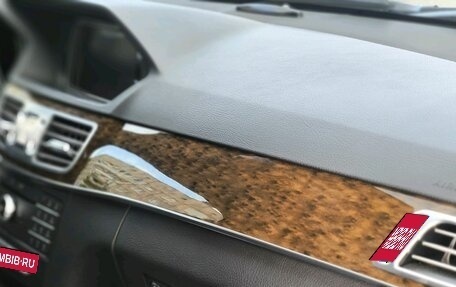 Mercedes-Benz E-Класс, 2015 год, 1 950 000 рублей, 22 фотография