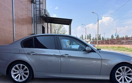 BMW 3 серия, 2008 год, 550 000 рублей, 2 фотография