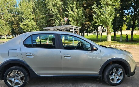Renault Logan II, 2019 год, 1 175 000 рублей, 2 фотография