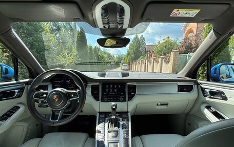Porsche Macan I рестайлинг, 2017 год, 4 200 000 рублей, 2 фотография