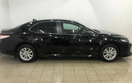 Toyota Camry, 2019 год, 2 840 000 рублей, 4 фотография