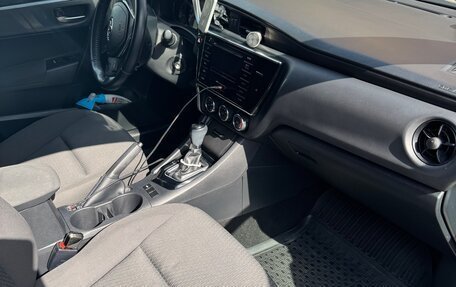 Toyota Corolla, 2018 год, 1 350 000 рублей, 8 фотография
