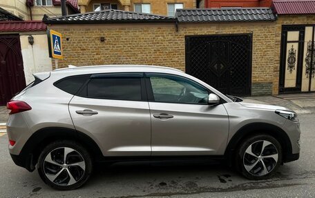 Hyundai Tucson III, 2016 год, 1 650 000 рублей, 2 фотография