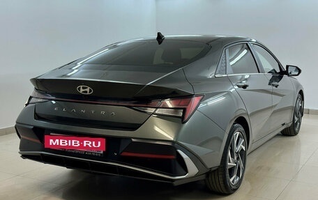 Hyundai Elantra, 2024 год, 2 230 000 рублей, 4 фотография