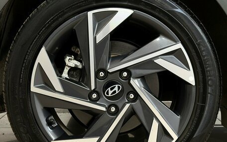 Hyundai Elantra, 2024 год, 2 230 000 рублей, 17 фотография