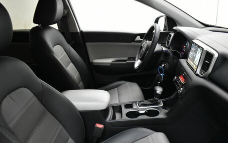 KIA Sportage IV рестайлинг, 2019 год, 1 900 000 рублей, 13 фотография