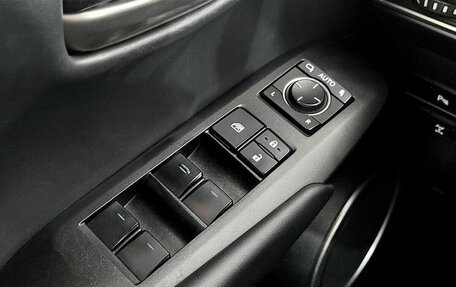 Lexus NX I, 2017 год, 2 650 000 рублей, 11 фотография