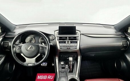Lexus NX I, 2017 год, 2 650 000 рублей, 5 фотография