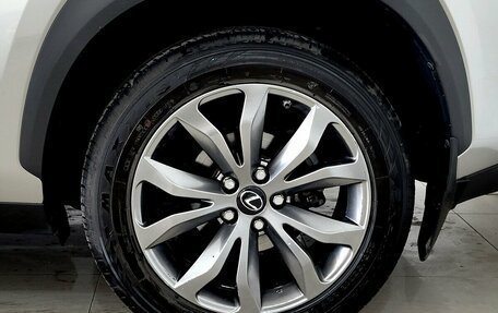 Lexus NX I, 2017 год, 2 650 000 рублей, 16 фотография
