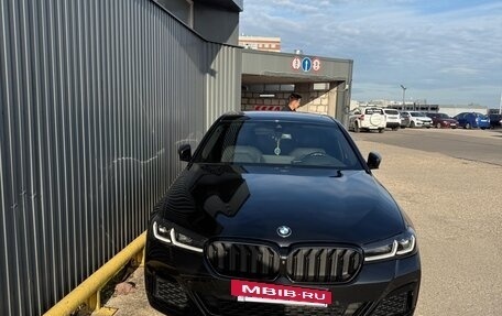 BMW 5 серия, 2021 год, 4 250 000 рублей, 2 фотография