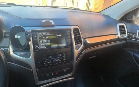 Jeep Grand Cherokee, 2012 год, 1 850 000 рублей, 6 фотография