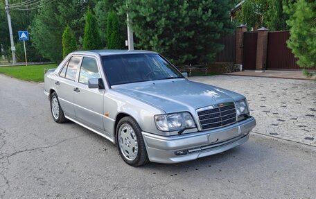 Mercedes-Benz E-Класс, 1994 год, 4 900 000 рублей, 2 фотография