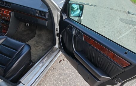 Mercedes-Benz E-Класс, 1994 год, 4 900 000 рублей, 10 фотография