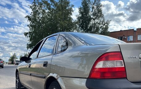 Opel Vectra B рестайлинг, 1997 год, 170 000 рублей, 3 фотография