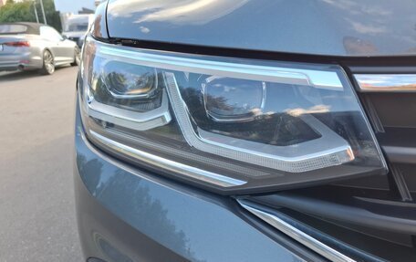 Volkswagen Tiguan II, 2021 год, 2 950 000 рублей, 8 фотография