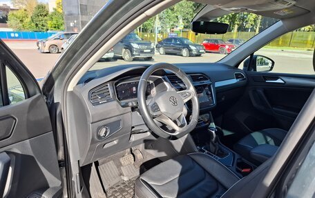 Volkswagen Tiguan II, 2021 год, 2 950 000 рублей, 11 фотография