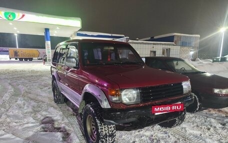 Mitsubishi Pajero III рестайлинг, 1993 год, 350 000 рублей, 3 фотография