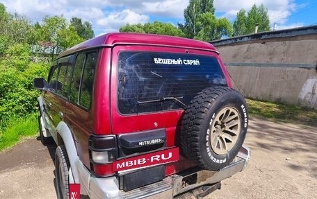 Mitsubishi Pajero III рестайлинг, 1993 год, 350 000 рублей, 2 фотография