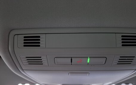 Volkswagen Tiguan II, 2021 год, 2 950 000 рублей, 24 фотография