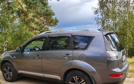 Mitsubishi Outlander III рестайлинг 3, 2008 год, 850 000 рублей, 7 фотография