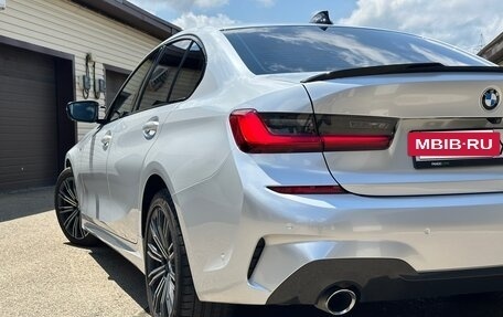 BMW 3 серия, 2019 год, 3 630 000 рублей, 4 фотография