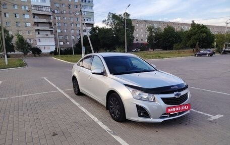 Chevrolet Cruze II, 2014 год, 685 000 рублей, 3 фотография