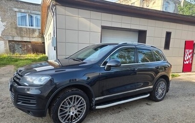 Volkswagen Touareg III, 2011 год, 1 790 000 рублей, 1 фотография