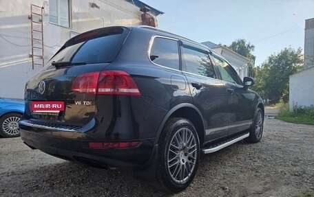 Volkswagen Touareg III, 2011 год, 1 790 000 рублей, 5 фотография