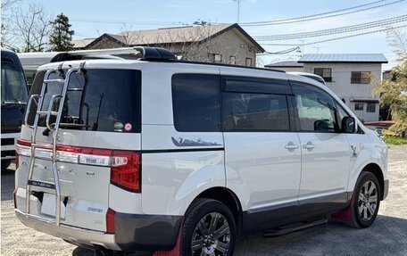 Mitsubishi Delica D:5 I, 2023 год, 2 327 000 рублей, 4 фотография