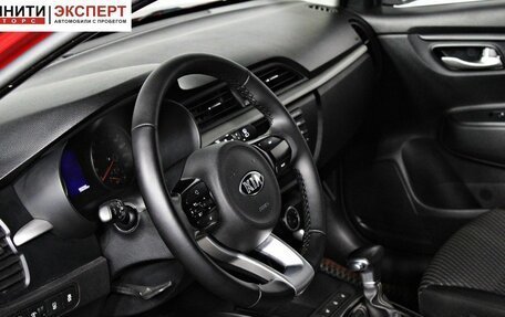 KIA Rio IV, 2018 год, 1 557 000 рублей, 10 фотография