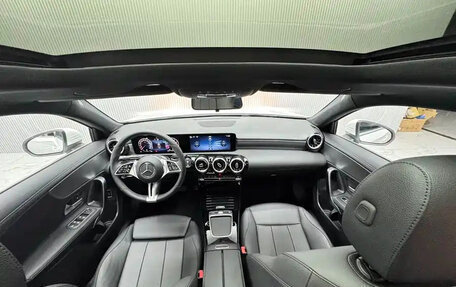 Mercedes-Benz A-Класс, 2024 год, 1 800 010 рублей, 10 фотография
