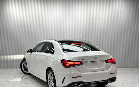 Mercedes-Benz A-Класс, 2024 год, 1 800 010 рублей, 6 фотография