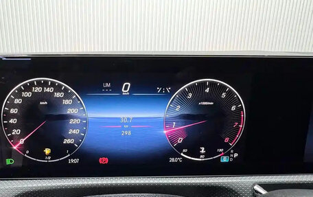 Mercedes-Benz A-Класс, 2024 год, 1 800 010 рублей, 13 фотография