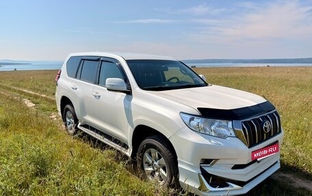 Toyota Land Cruiser Prado 150 рестайлинг 2, 2020 год, 4 950 000 рублей, 4 фотография