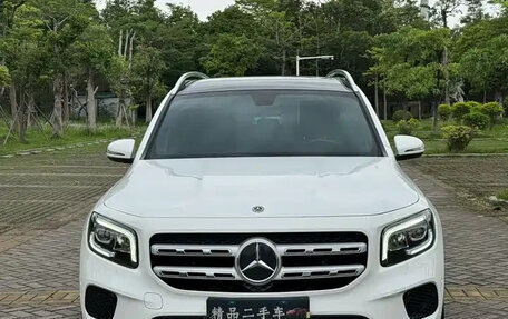 Mercedes-Benz GLB, 2023 год, 2 249 003 рублей, 2 фотография