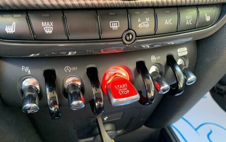 MINI Countryman II (F60), 2020 год, 3 100 000 рублей, 33 фотография