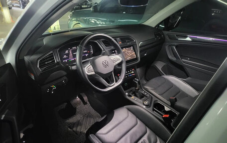 Volkswagen Tiguan II, 2023 год, 2 694 018 рублей, 10 фотография