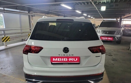 Volkswagen Tiguan II, 2023 год, 2 694 018 рублей, 4 фотография