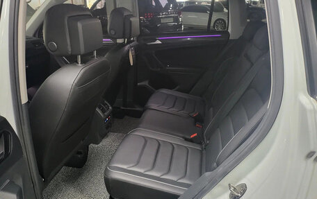 Volkswagen Tiguan II, 2023 год, 2 694 018 рублей, 17 фотография