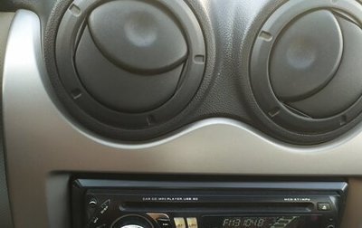 Renault Sandero I, 2012 год, 480 000 рублей, 1 фотография