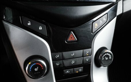 Chevrolet Cruze II, 2013 год, 815 000 рублей, 17 фотография