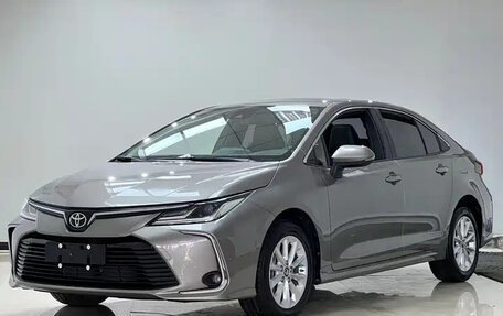 Toyota Corolla, 2022 год, 1 122 000 рублей, 1 фотография