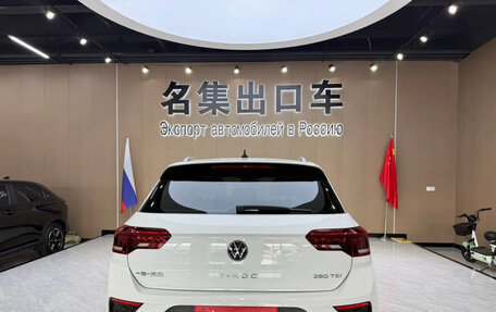 Volkswagen T-Roc I, 2022 год, 1 995 000 рублей, 5 фотография